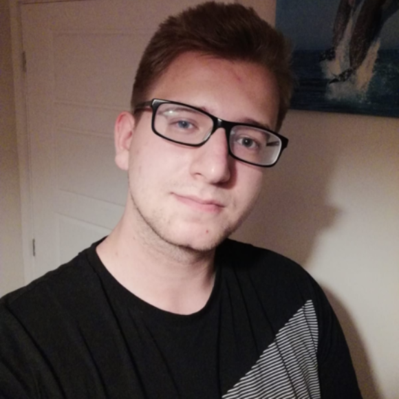 Profile picture of Piotr