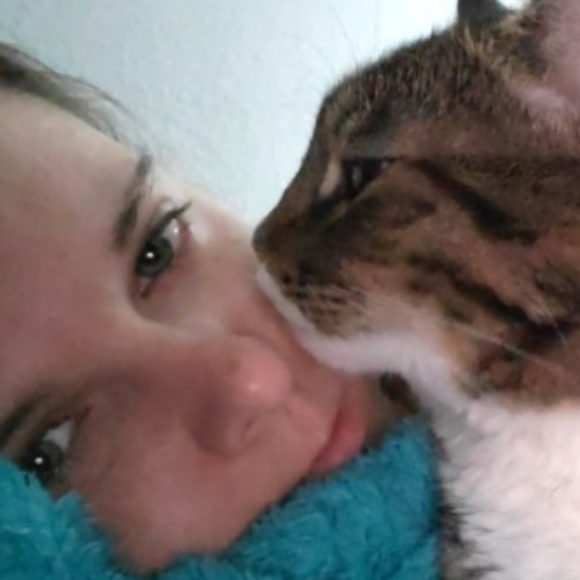 Profile picture of Katt Sears