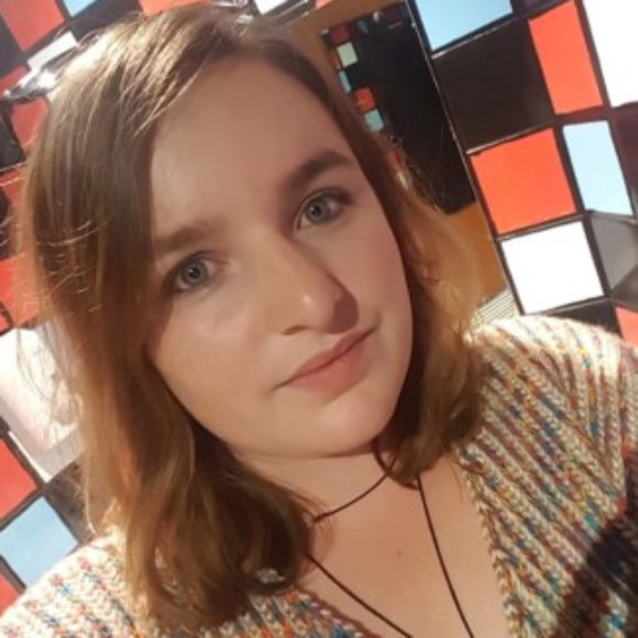 Profile picture of B
