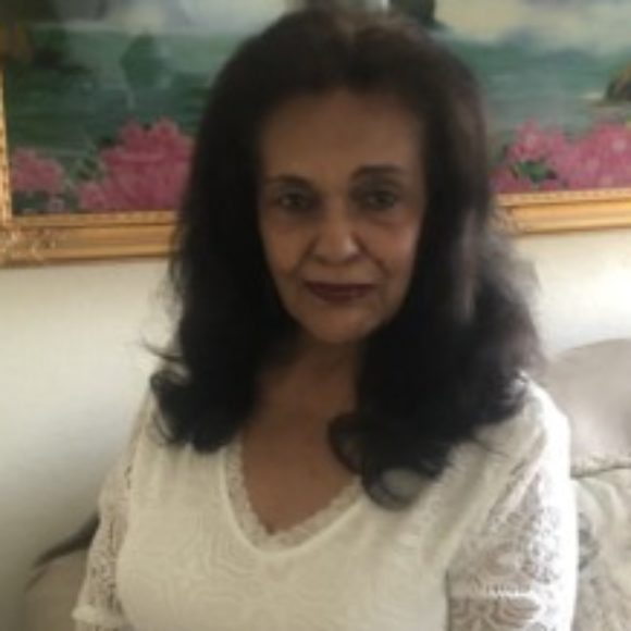 Profile picture of Marie Santini
