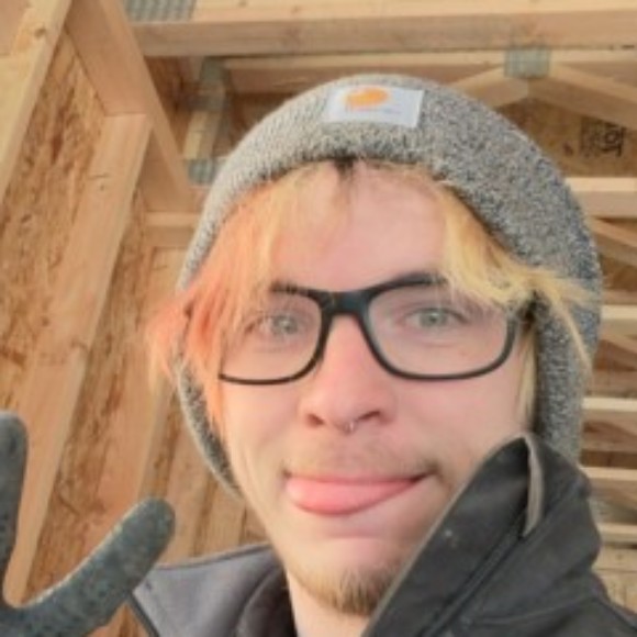Profile picture of Ethan