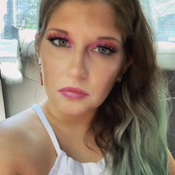 Profile picture of Sandi