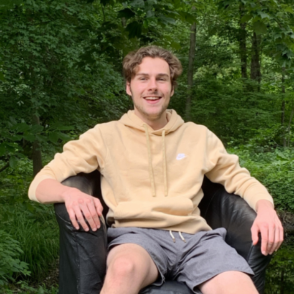 Profile picture of Alex