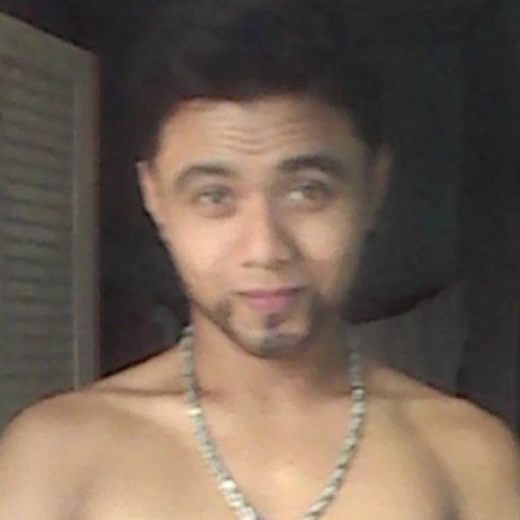 Profile picture of Rezky Yee