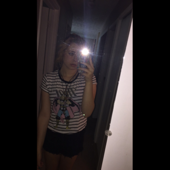Profile picture of Lexi Layne