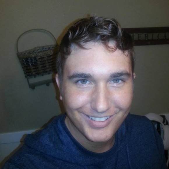 Profile picture of Derek Vickers