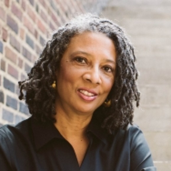 Profile picture of Dee