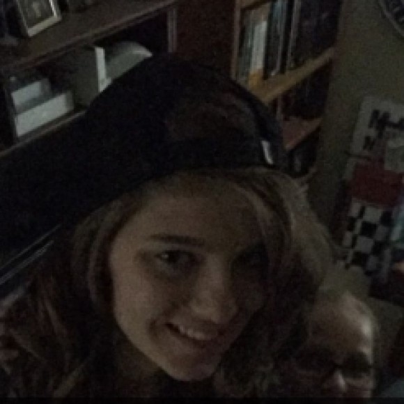 Profile picture of LeaLynn Scott