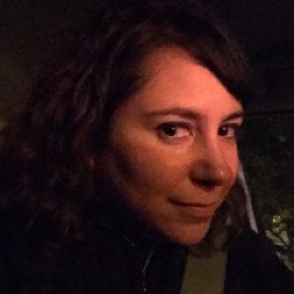 Profile picture of Love Sells Itself
