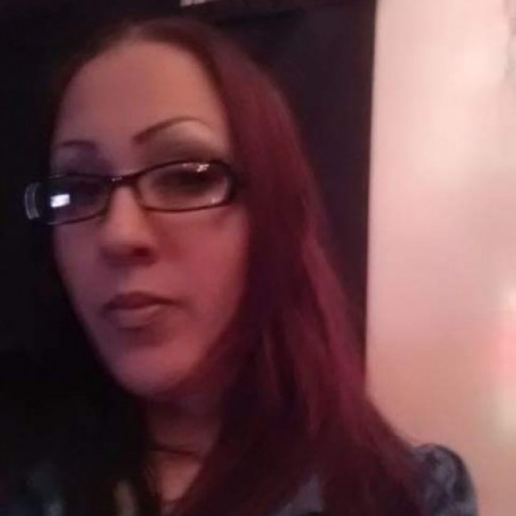 Profile picture of April