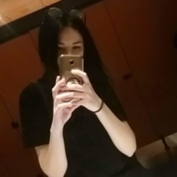 Profile picture of Emily