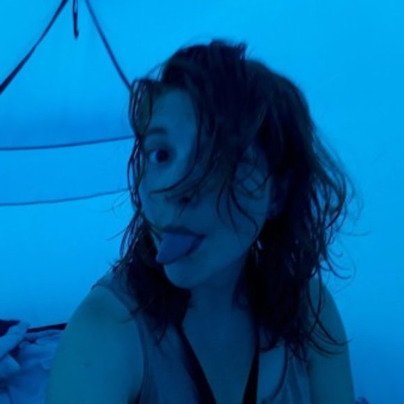 Profile picture of Véronique