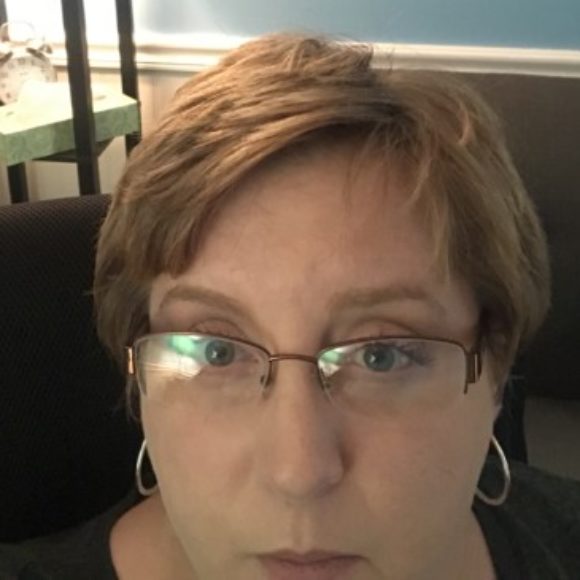 Profile picture of Elisa