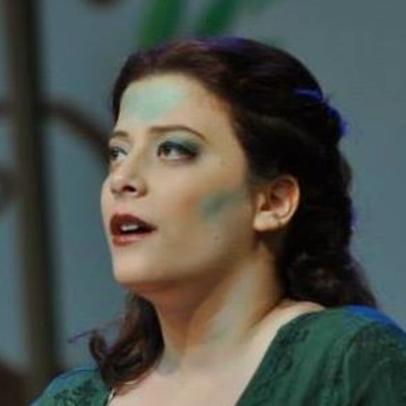 Profile picture of Arielle Joria
