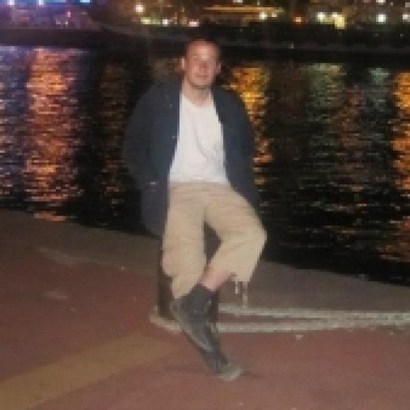 Profile picture of Alex