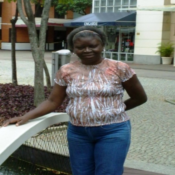 Profile picture of Edna Oliveira